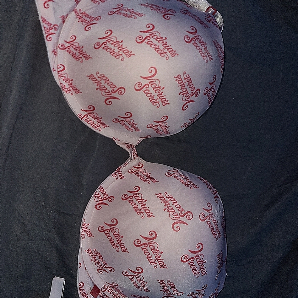 36 DD victoria secret bra